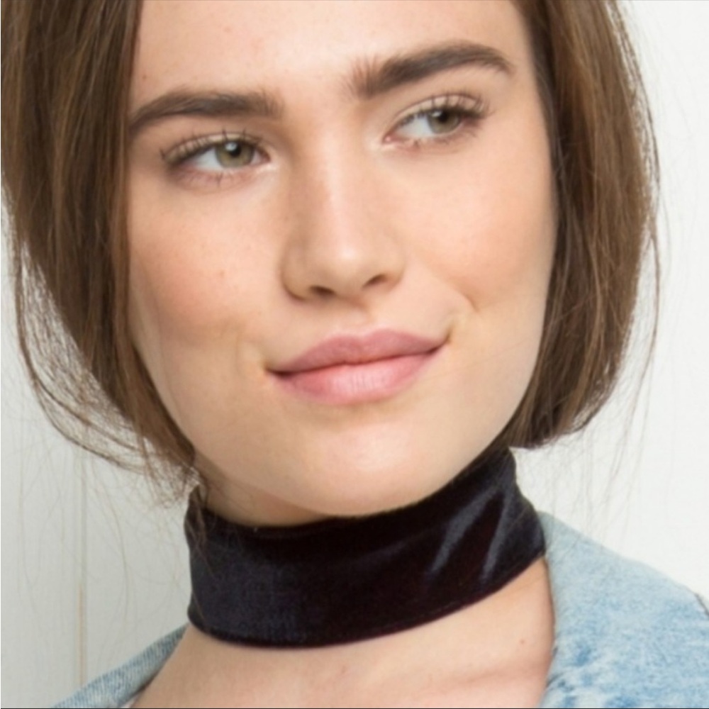 Black Velvet Choker Necklace (2) - Women Accessories